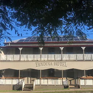 yandina-hotel.hotelssunshinecoast.net/